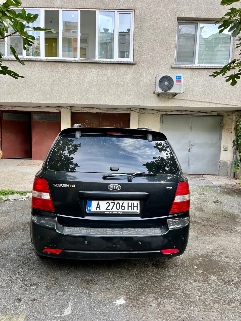 Kia Sorento 2.5 CRDI, снимка 4 - Автомобили и джипове - 47525319