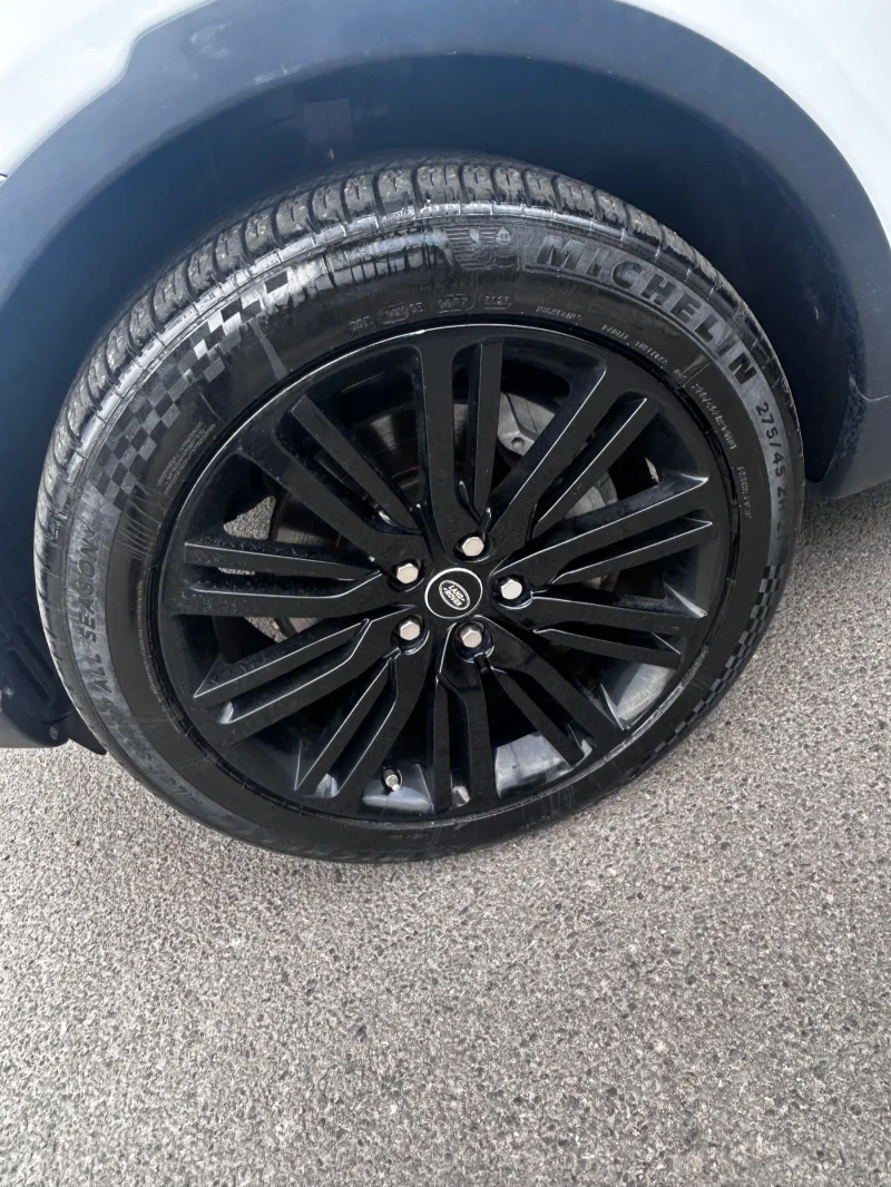 Land Rover Discovery, снимка 11 - Автомобили и джипове - 52474371