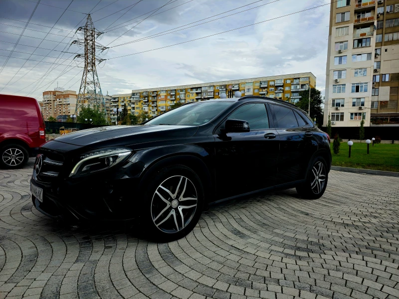 Mercedes-Benz GLA 220, снимка 2 - Автомобили и джипове - 52731669