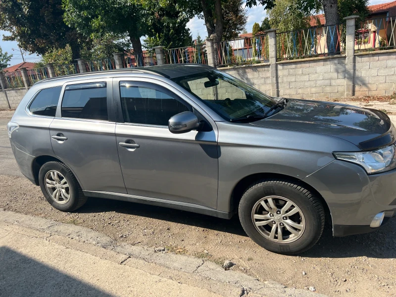 Mitsubishi Outlander 4x4, снимка 3 - Автомобили и джипове - 52519105
