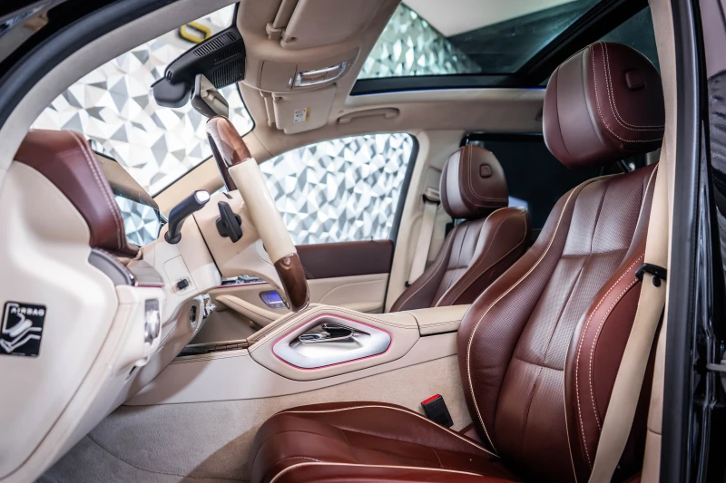 Mercedes-Benz GLS 600 Maybach 4M * ActiveBody* Burmester* Теглич, снимка 13 - Автомобили и джипове - 52705569