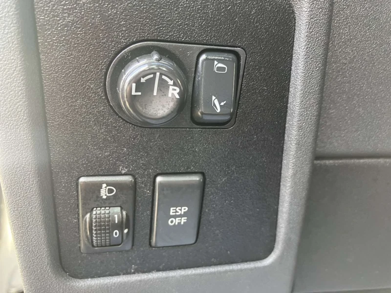 Nissan Qashqai, снимка 13 - Автомобили и джипове - 52830714