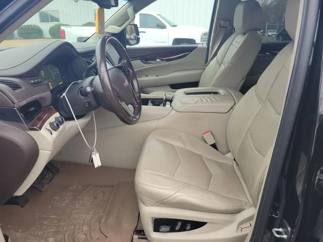 Cadillac Escalade Luxury 1SB, снимка 6 - Автомобили и джипове - 48571671