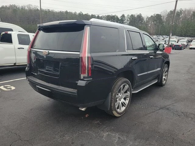 Cadillac Escalade Luxury 1SB, снимка 4 - Автомобили и джипове - 48571671