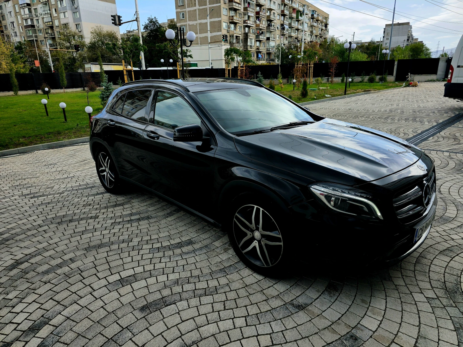 Mercedes-Benz GLA 220, снимка 1