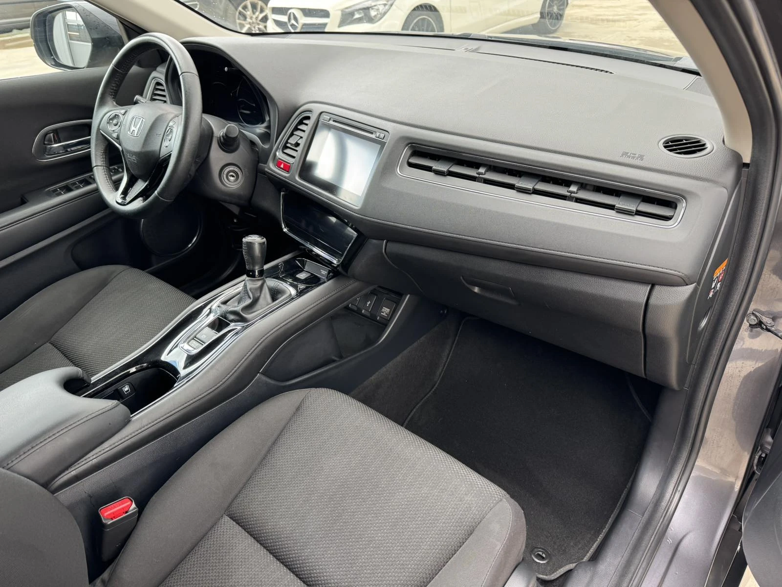 Honda Hr-v 1.6* 120ps* НАВИ* ПАРКТРОНИК*  - изображение 10