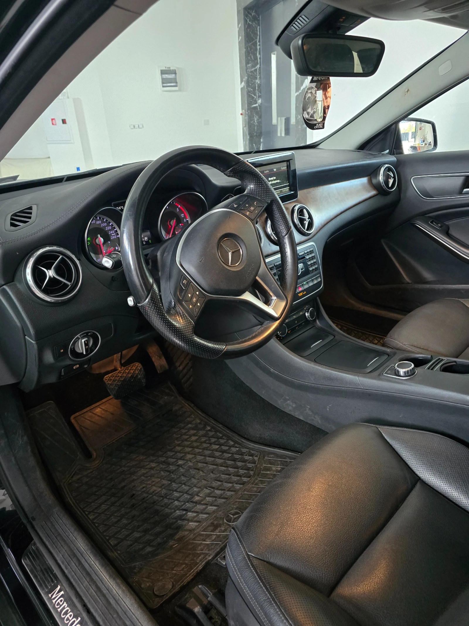 Mercedes-Benz GLA 220  - изображение 9