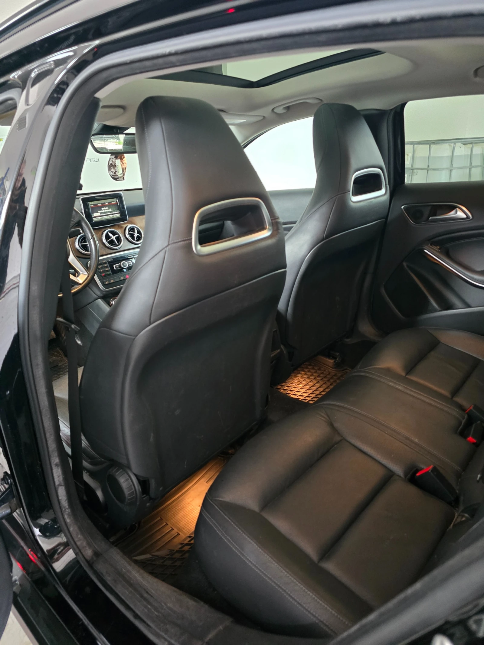 Mercedes-Benz GLA 220 | Mobile.bg   13