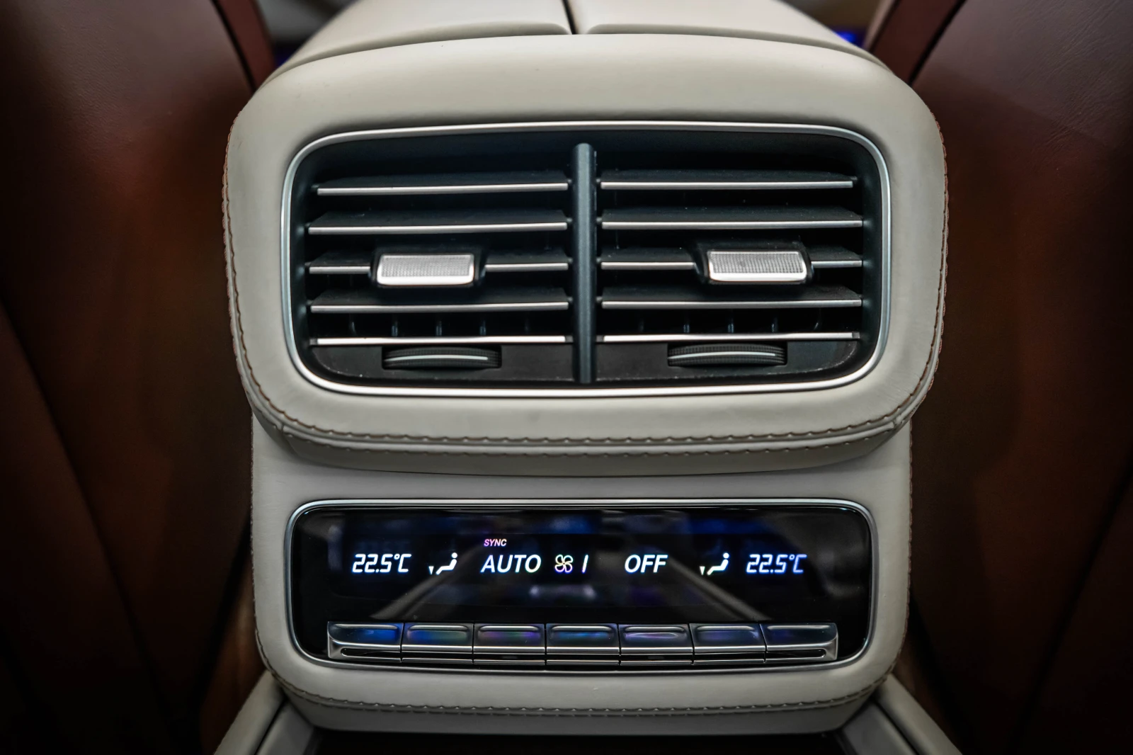 Mercedes-Benz GLS 600 Maybach 4M * ActiveBody* Burmester*  | Mobile.bg   15