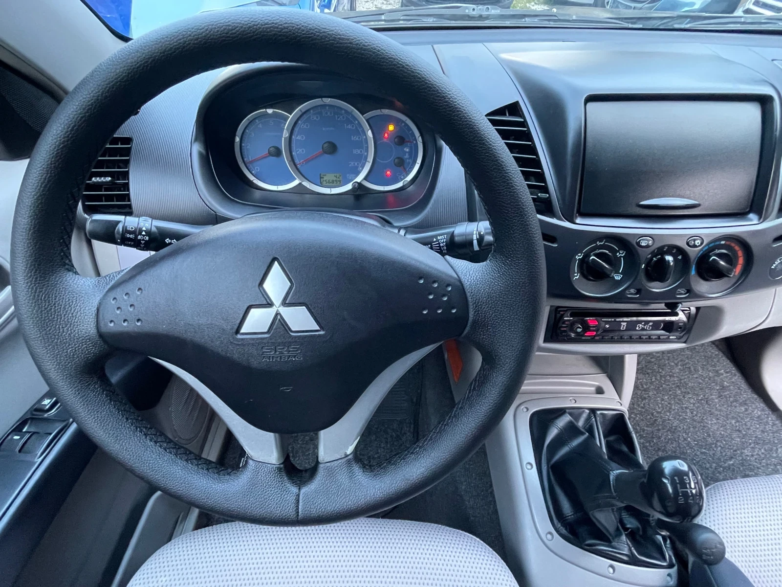 Mitsubishi L200 2.5 DID / 35s TIRE / A/C | Mobile.bg � ����������� 10