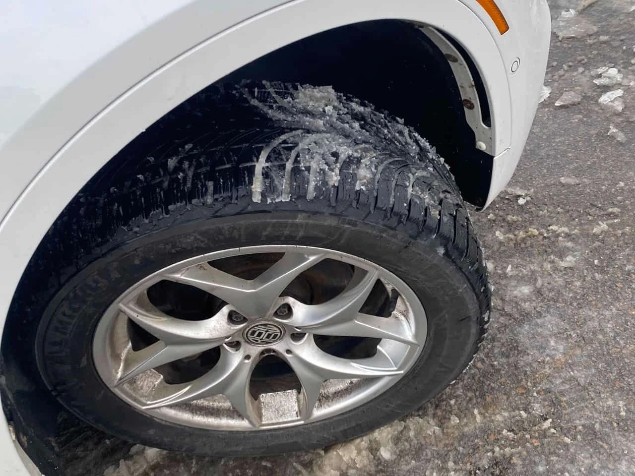 BMW X6 * xDrive35i * 2 КЛЮЧА* PANO* ПОДГРЕВИ* KEYLESS* H/, снимка 7 - Автомобили и джипове - 54197301