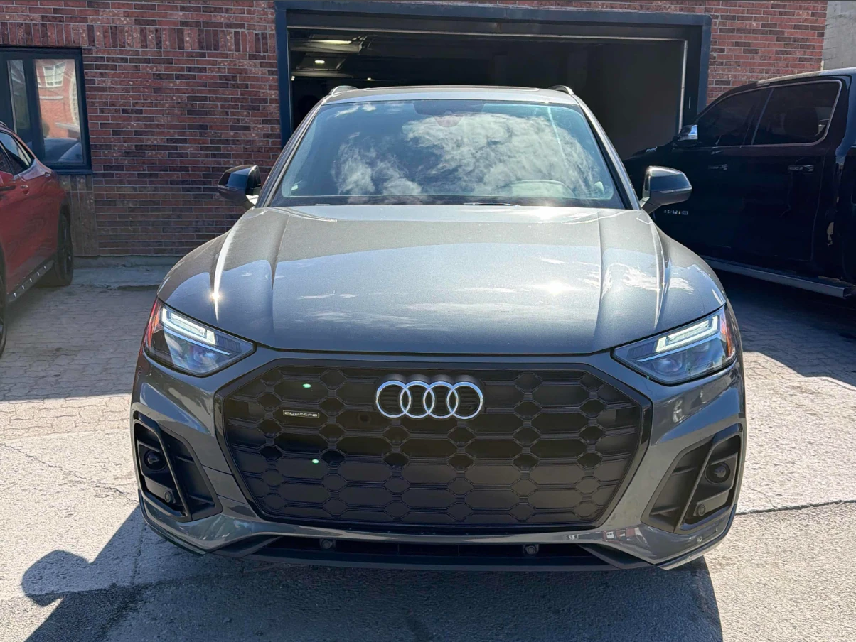 Audi Q5 70к км* S-line* Progressiv* Камера* Подгрев* Virtu, снимка 2 - Автомобили и джипове - 54681391