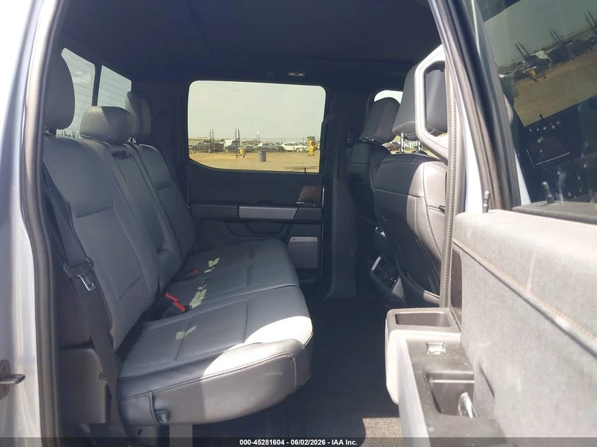 Ford F150 F-150 Lightning Lariat, снимка 8 - Автомобили и джипове - 54799370