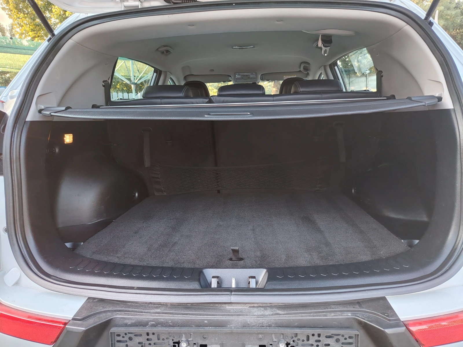 Kia Sportage 2.0 BARTER 184, снимка 12 - Автомобили и джипове - 55551895