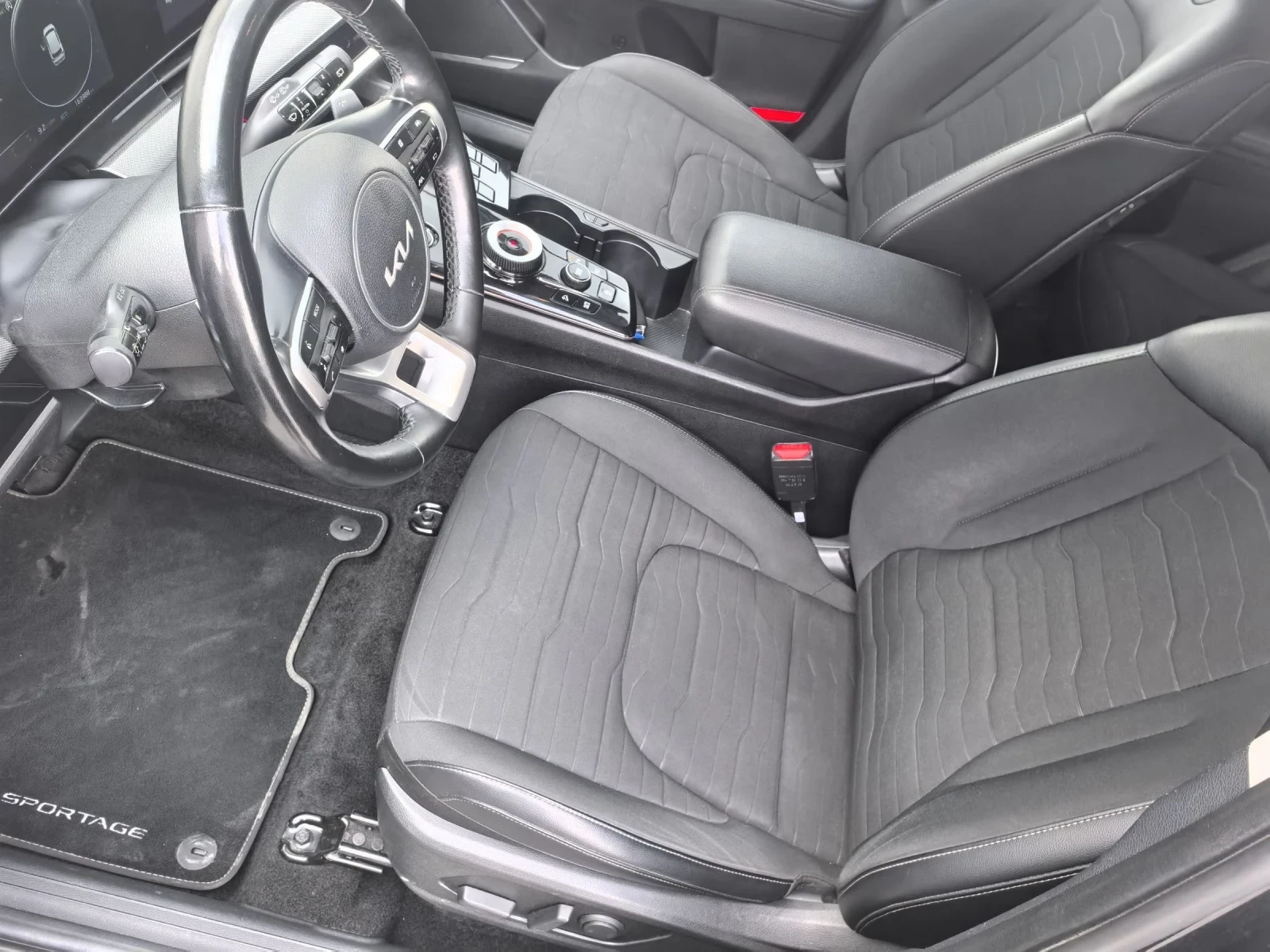 Kia Sportage 1.6 T-GDI MHEV, снимка 9 - Автомобили и джипове - 55596451