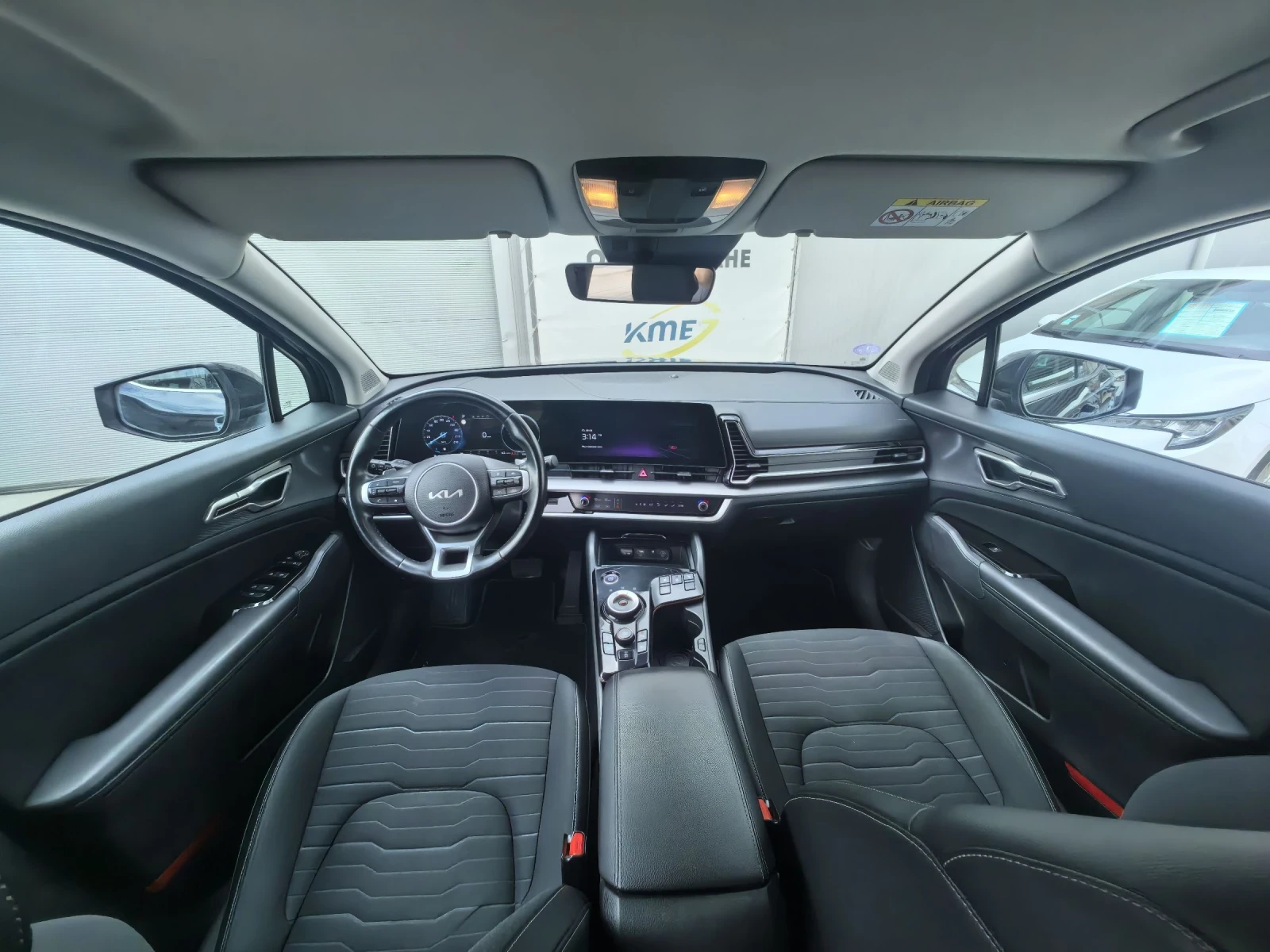 Kia Sportage 1.6 T-GDI MHEV, снимка 8 - Автомобили и джипове - 55596451