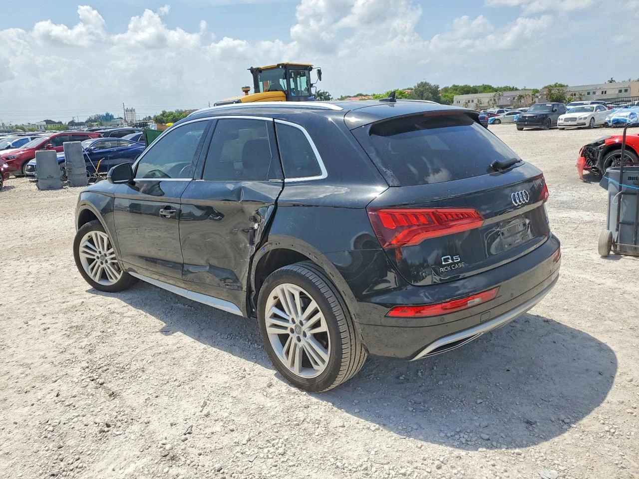 Audi Q5 2.0 PRESTIGE| КОЖА| ПОДГРЕВ, снимка 2 - Автомобили и джипове - 55880087