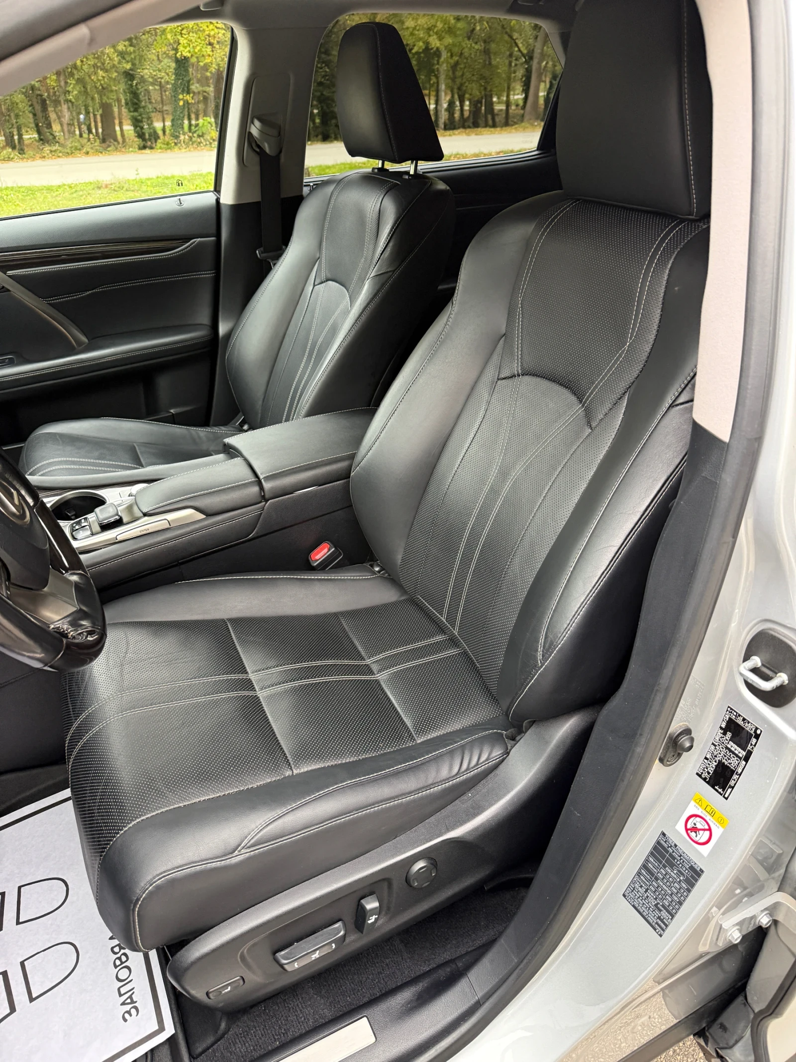 Lexus RX 450h Luxury 90 000km, снимка 12 - Автомобили и джипове - 56670351