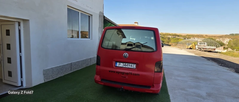 VW T5, снимка 10 - Бусове и автобуси - 52395964