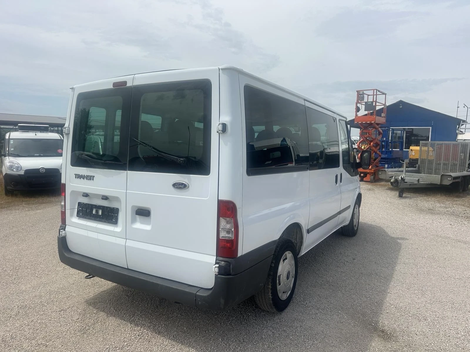 Ford Transit  - изображение 5