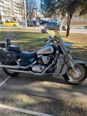  Suzuki Intruder