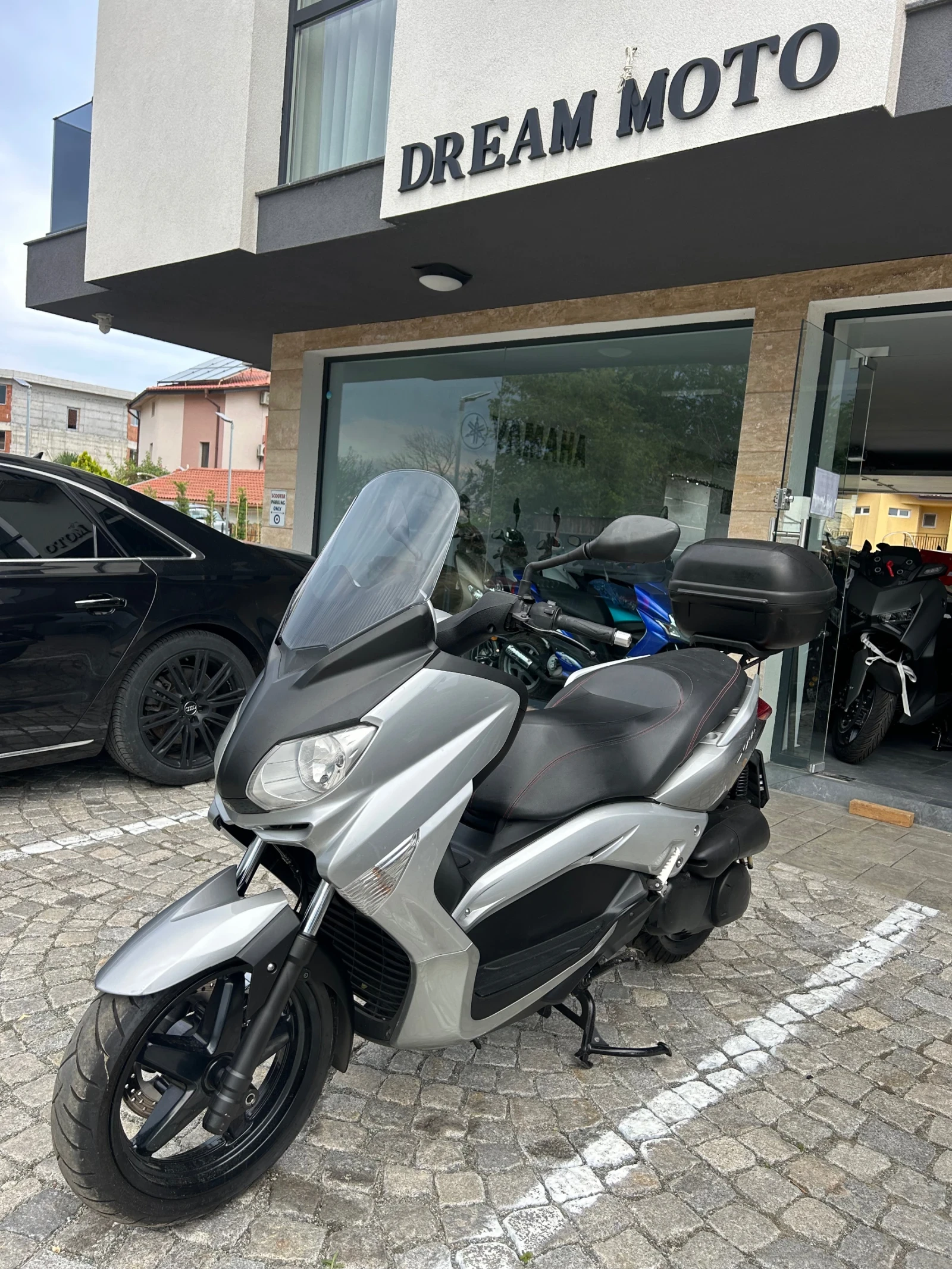 Yamaha X-max Лизинг-като нов, снимка 3 - Мотоциклети и мототехника - 55229374