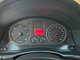 VW Golf 1.9TDI Германия Навигация Климатроник , снимка 15