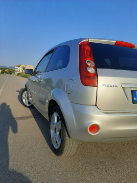 Ford Fiesta Хечбек, снимка 5