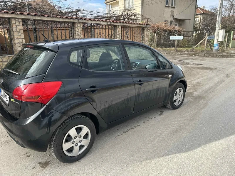 Kia Venga, снимка 3 - Автомобили и джипове - 48037792