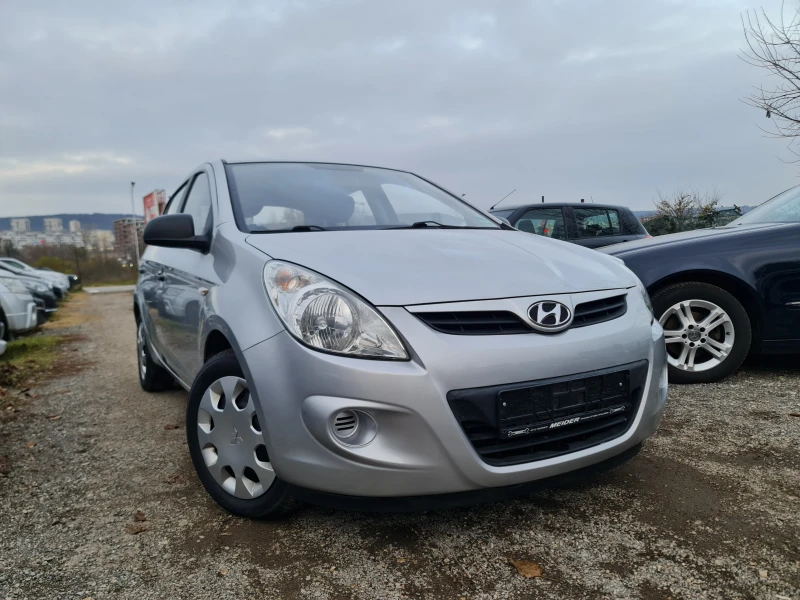 Hyundai I20 УНИКАТ, снимка 3 - Автомобили и джипове - 48722120