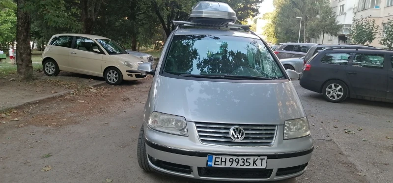 VW Sharan 2.0тди, снимка 3 - Автомобили и джипове - 48801768