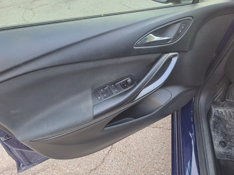 Opel Astra 1.6CDTI , 1.4Тurbo  3бр., снимка 11 - Автомобили и джипове - 51793240
