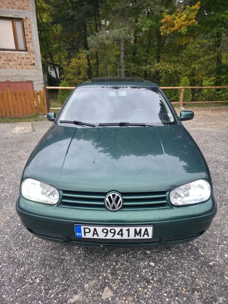 VW Golf, снимка 3 - Автомобили и джипове - 52526293