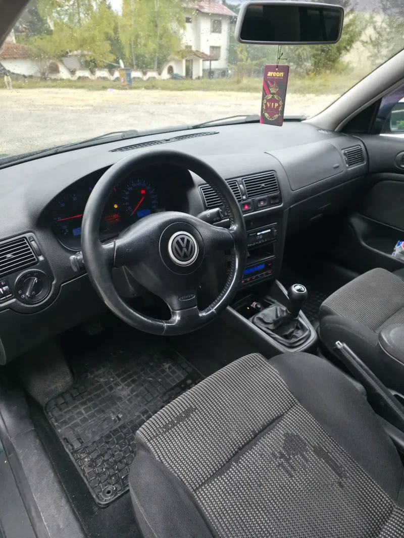 VW Golf, снимка 10 - Автомобили и джипове - 52526293