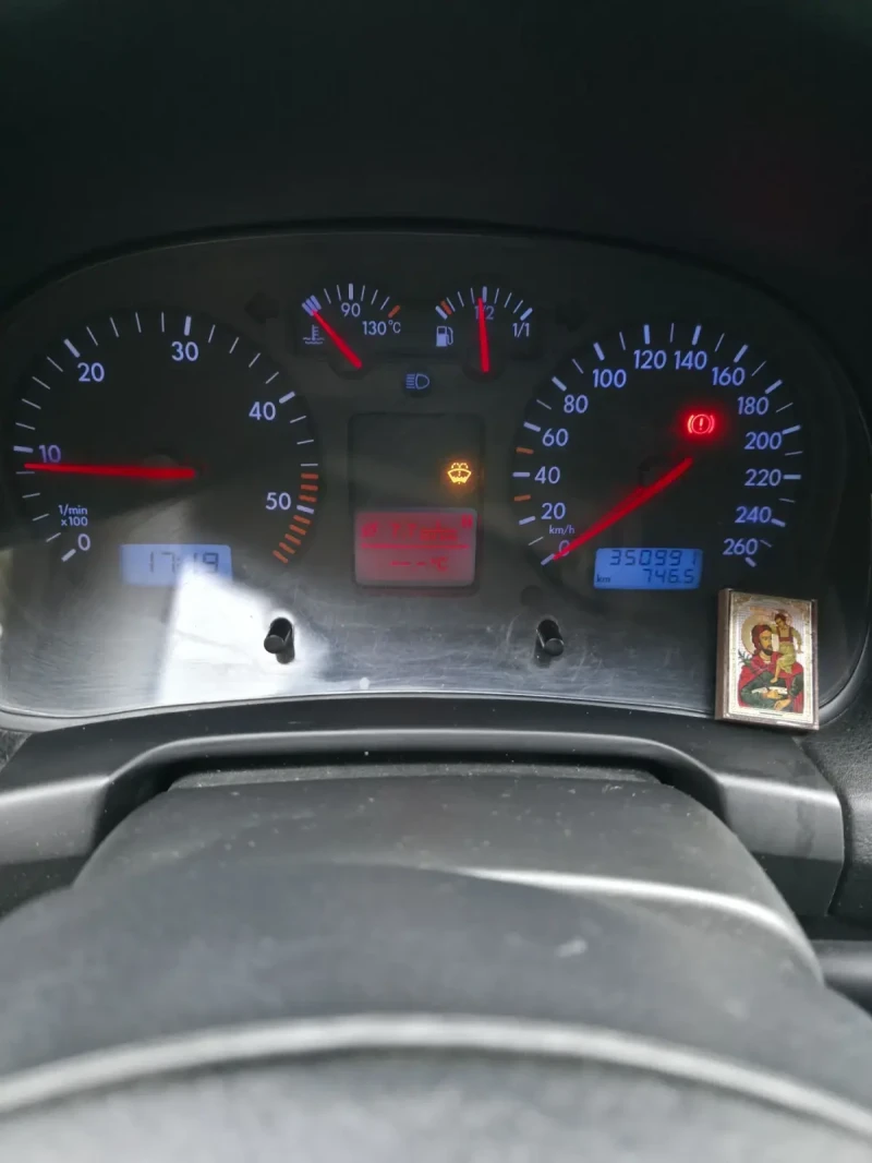 VW Golf, снимка 12 - Автомобили и джипове - 52526293