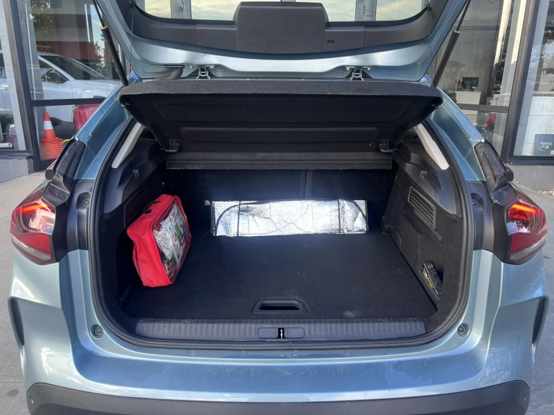 Citroen C4 1.5 HDi, снимка 9 - Автомобили и джипове - 52236843