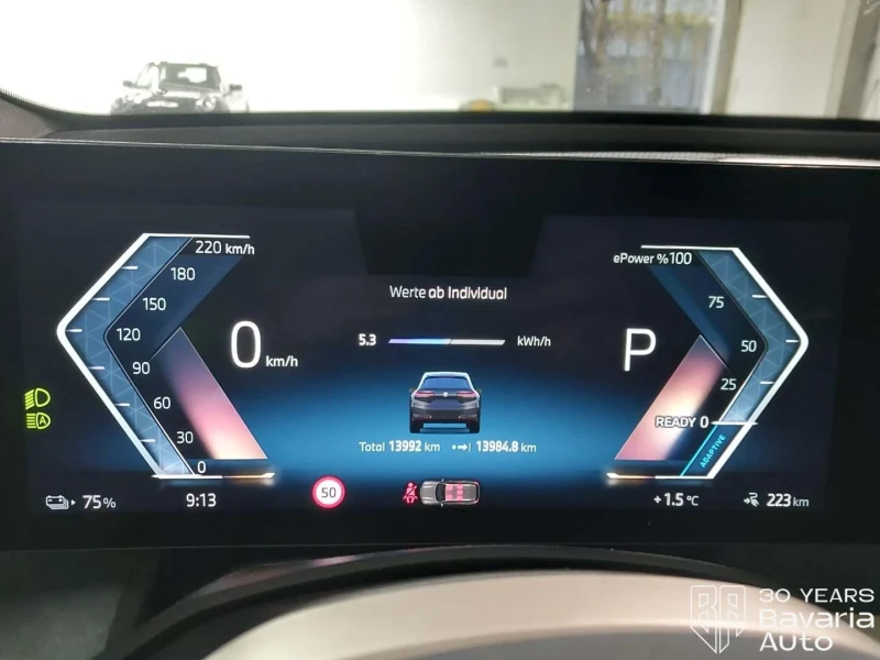 BMW iX 40 xDrive Sport, снимка 9 - Автомобили и джипове - 52727836