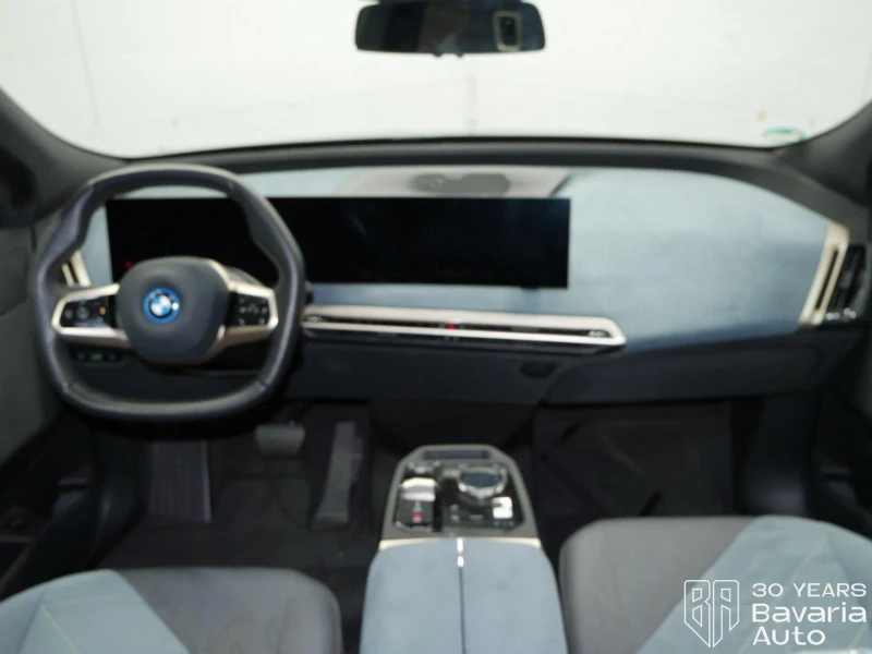 BMW iX 40 xDrive Sport, снимка 6 - Автомобили и джипове - 52727836
