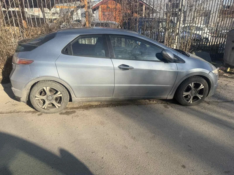 Honda Civic, снимка 3 - Автомобили и джипове - 52740049