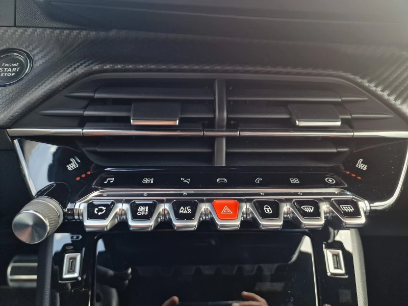 Peugeot 208 GT, снимка 6 - Автомобили и джипове - 52874153