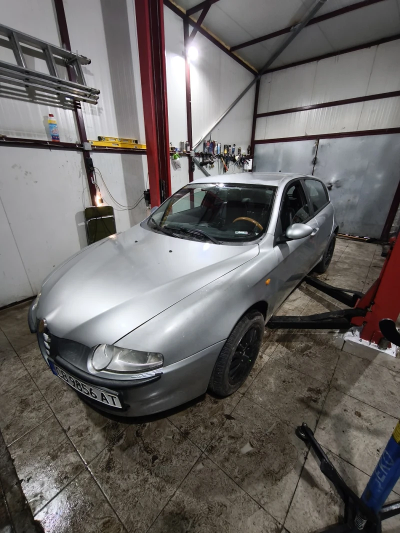 Alfa Romeo 147 2.4 20v jTD, снимка 13 - Автомобили и джипове - 52943029