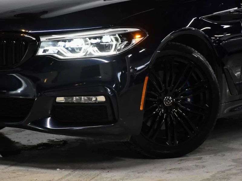 BMW 530 * xDrive * CARFAX * ЦЕНА ДО БГ, снимка 3 - Автомобили и джипове - 53166921