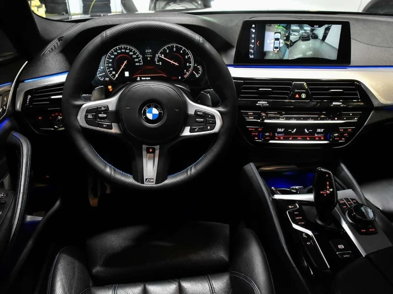 BMW 530 * xDrive * CARFAX * ЦЕНА ДО БГ, снимка 15 - Автомобили и джипове - 53166921