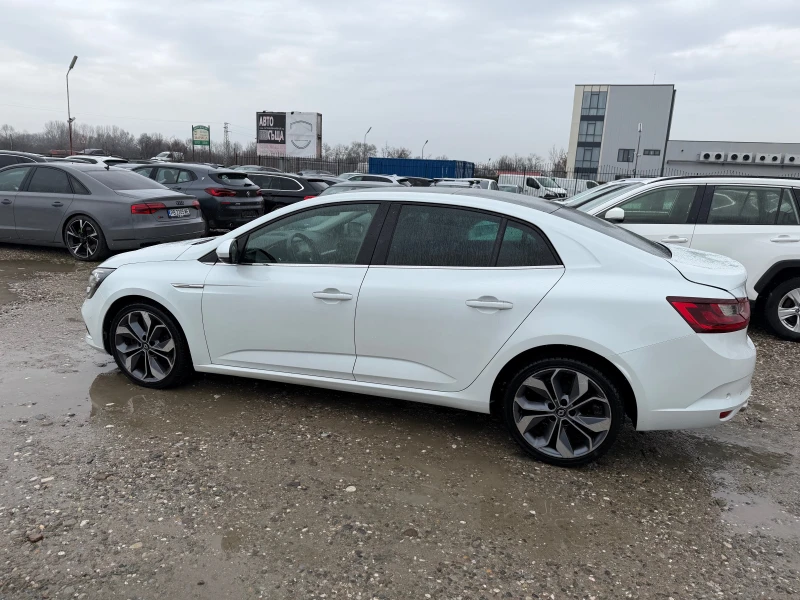 Renault Megane 1.6 DCI, снимка 8 - Автомобили и джипове - 53269517