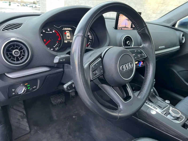 Audi A3 * Komfort * CARFAX * ПАНО * KEYLESS * ПОДГРЕВИ * , снимка 5 - Автомобили и джипове - 53584538