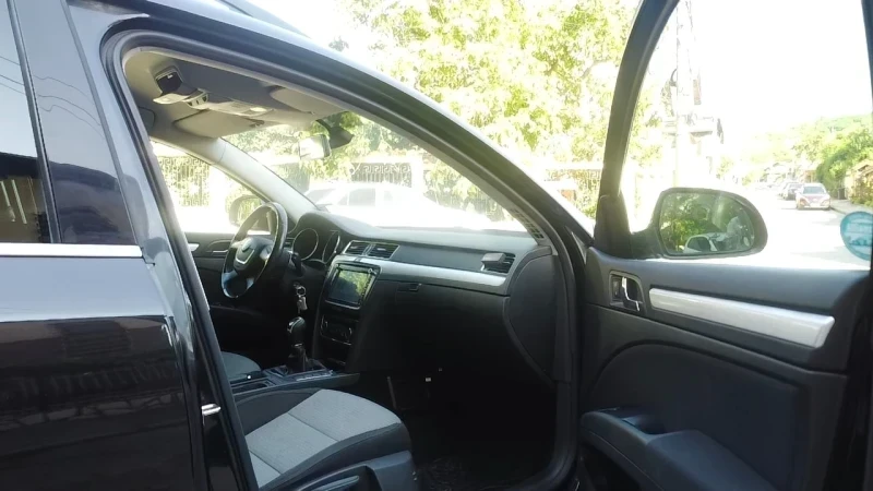 Skoda Superb  - изображение 10