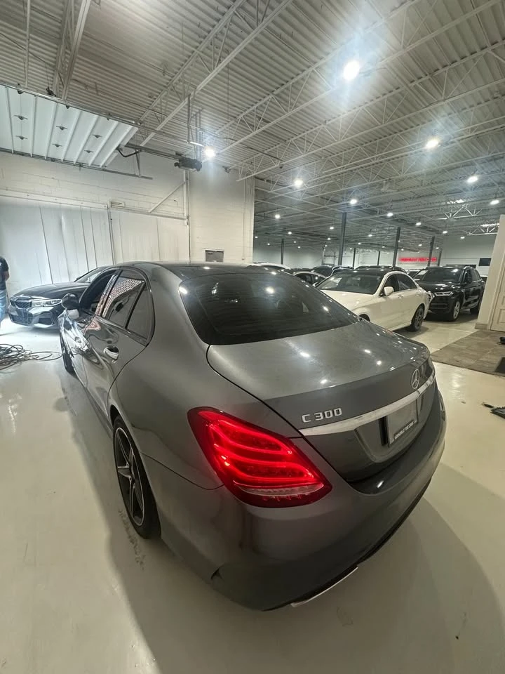 Mercedes-Benz C 300 4MATIC * * CARFAX * * АВТО КРЕДИТ * *  - изображение 5