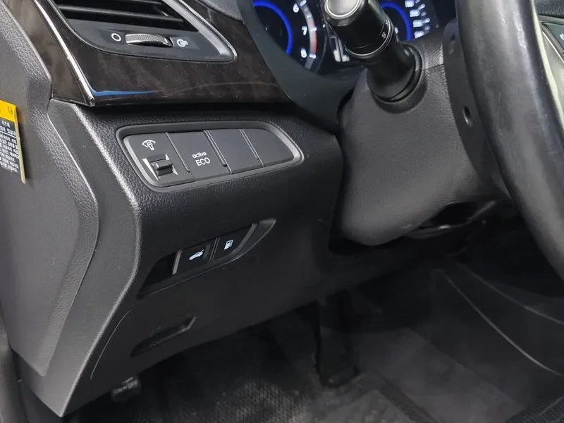 Hyundai Grandeur 2.4, снимка 12 - Автомобили и джипове - 54626072