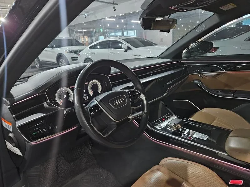 Audi A8 3.0 TDI Quattro, снимка 6 - Автомобили и джипове - 55097960