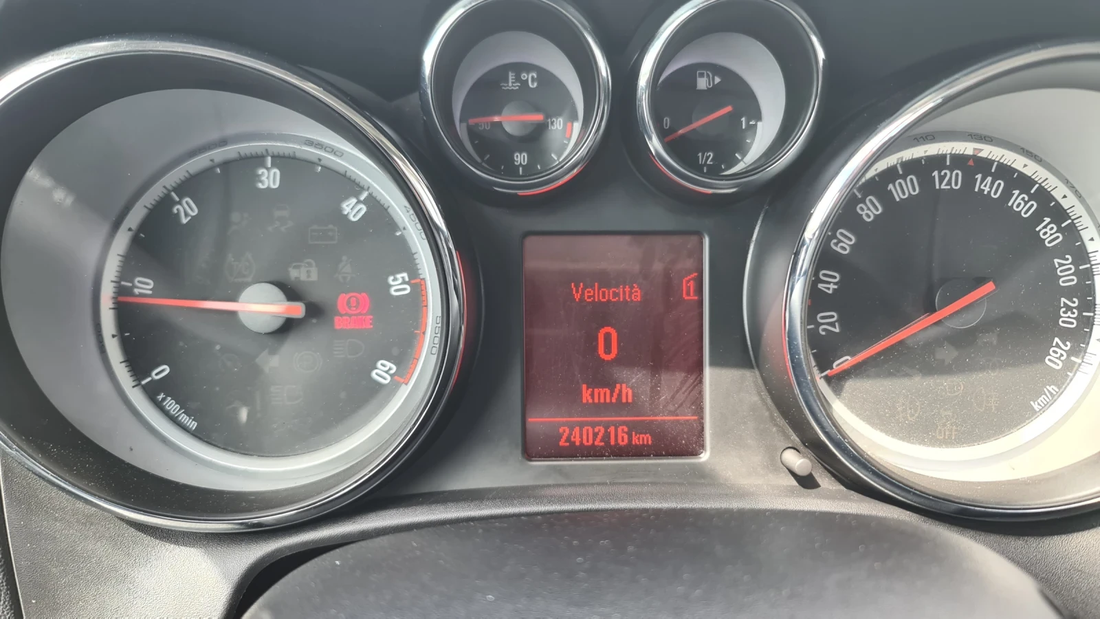 Opel Astra 1.7CDTI COSMO - изображение 10